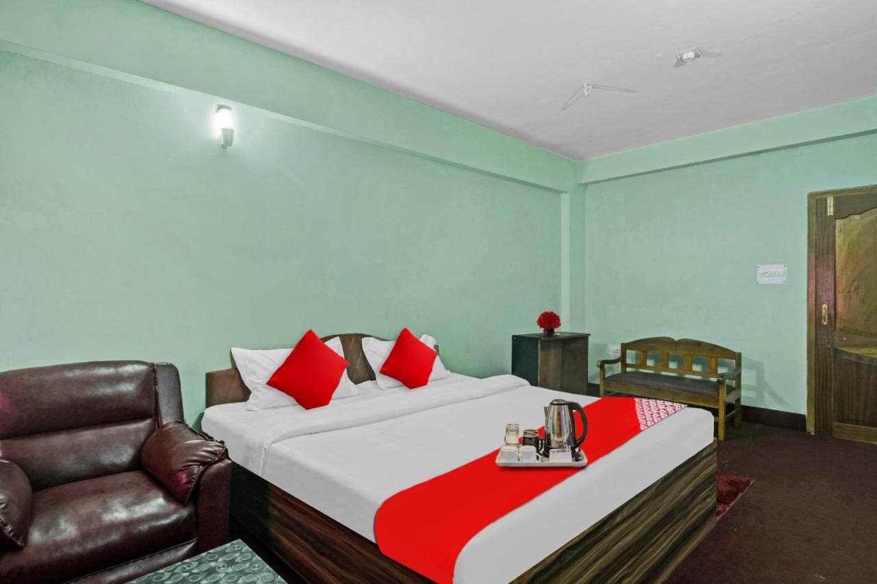 Hotel O Evergreen Guest House Шиллонг Экстерьер фото